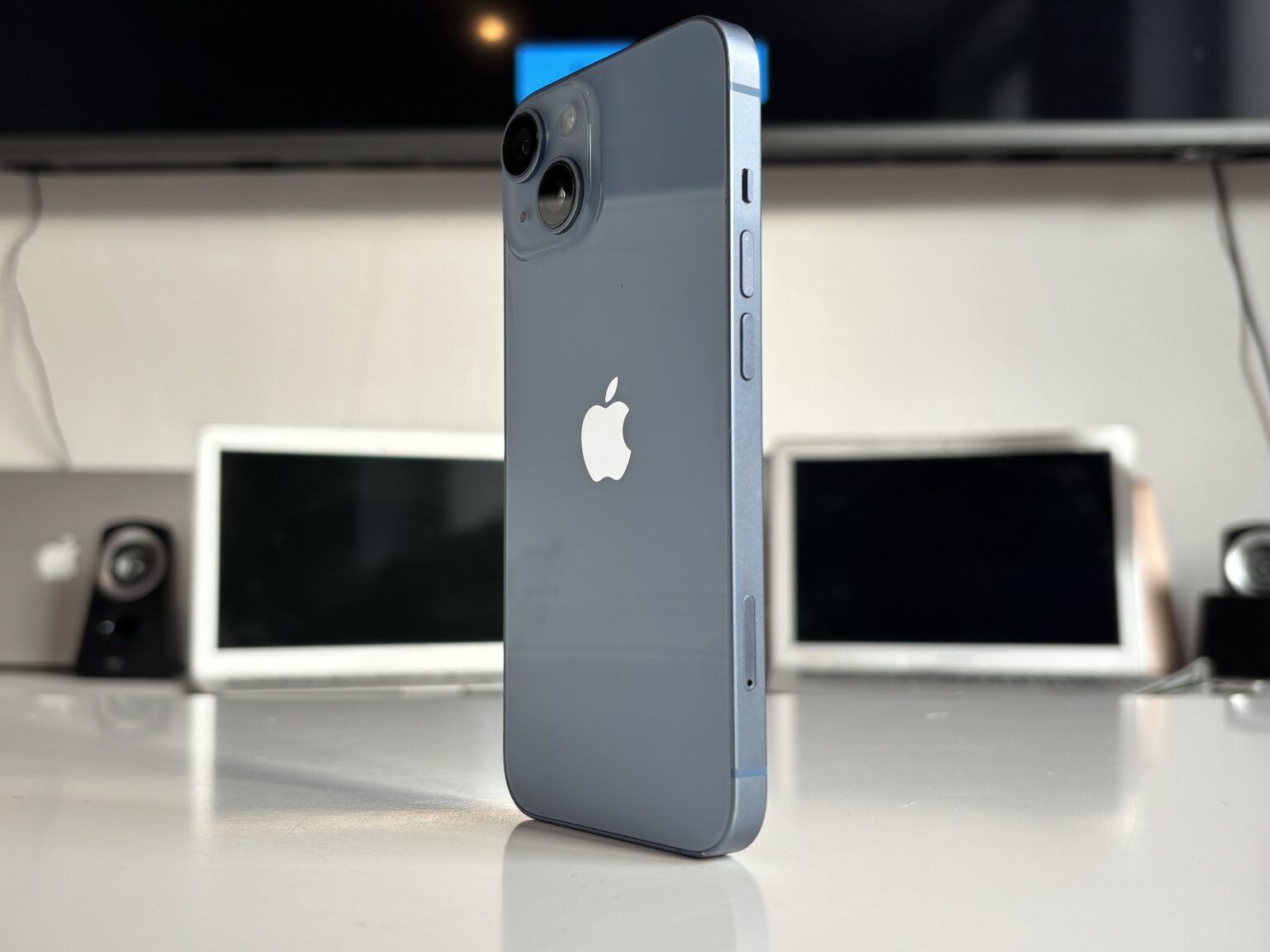 iPhone 14 128gb Blue – fotka 3