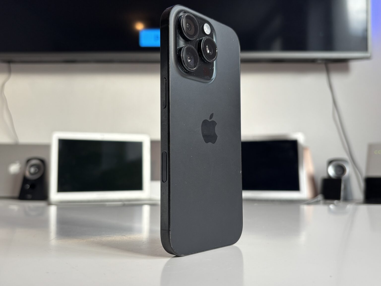 iPhone 16 Pro 256gb Black – fotka 1