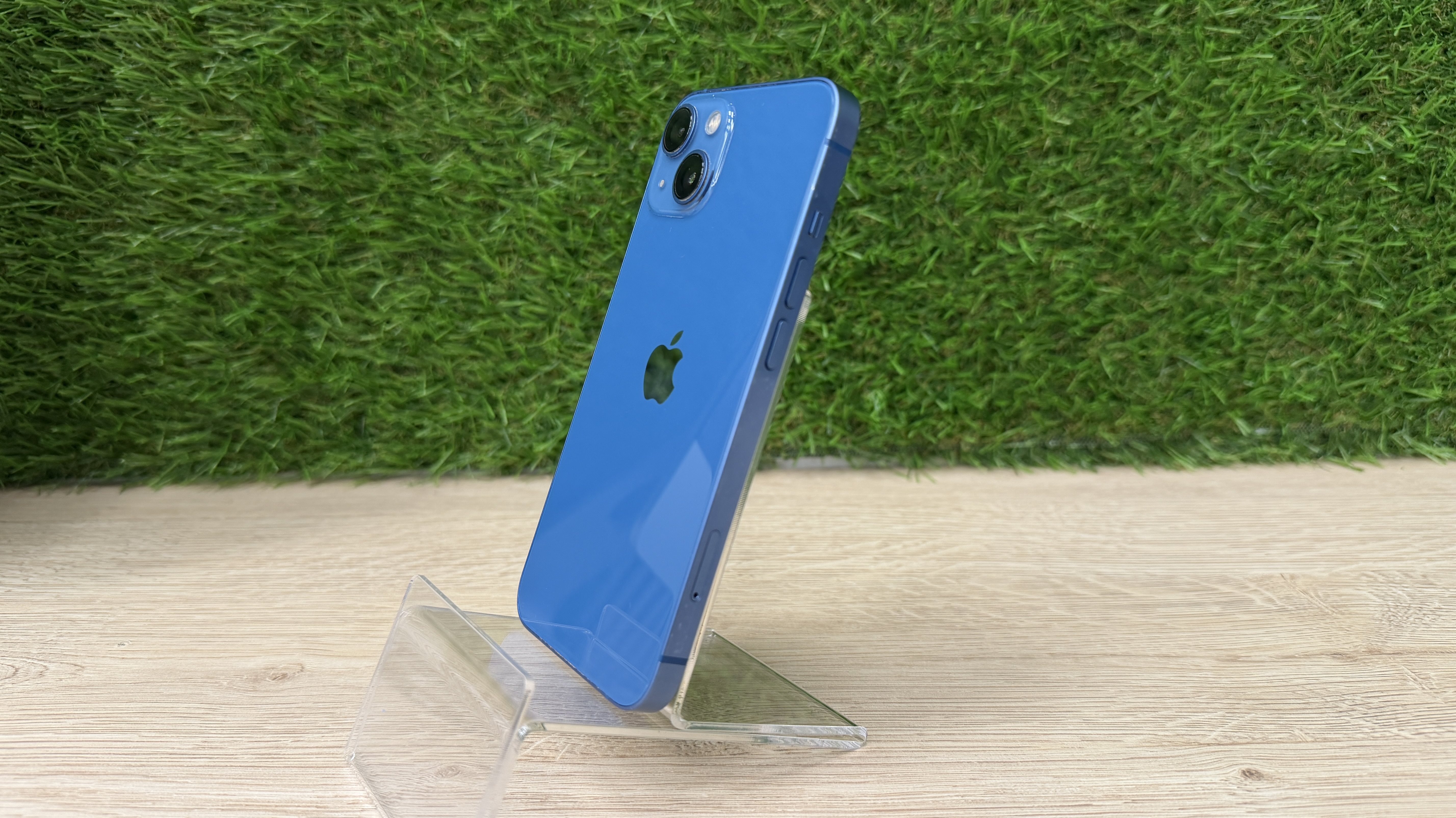 iPhone 13 128GB, Blue – fotka 2