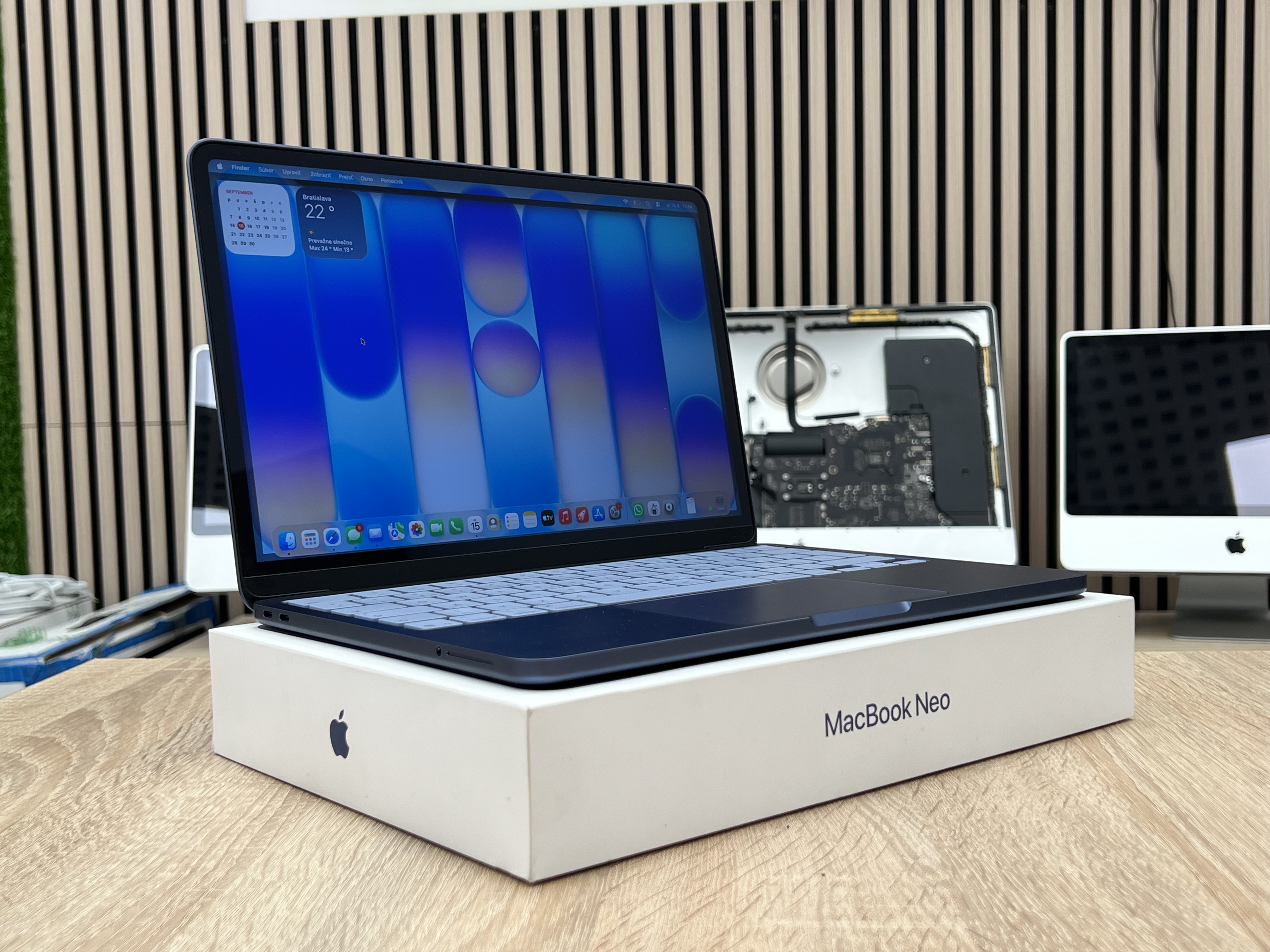 MacBook Neo 512GB - 1 rok Apple záruka – fotka 3