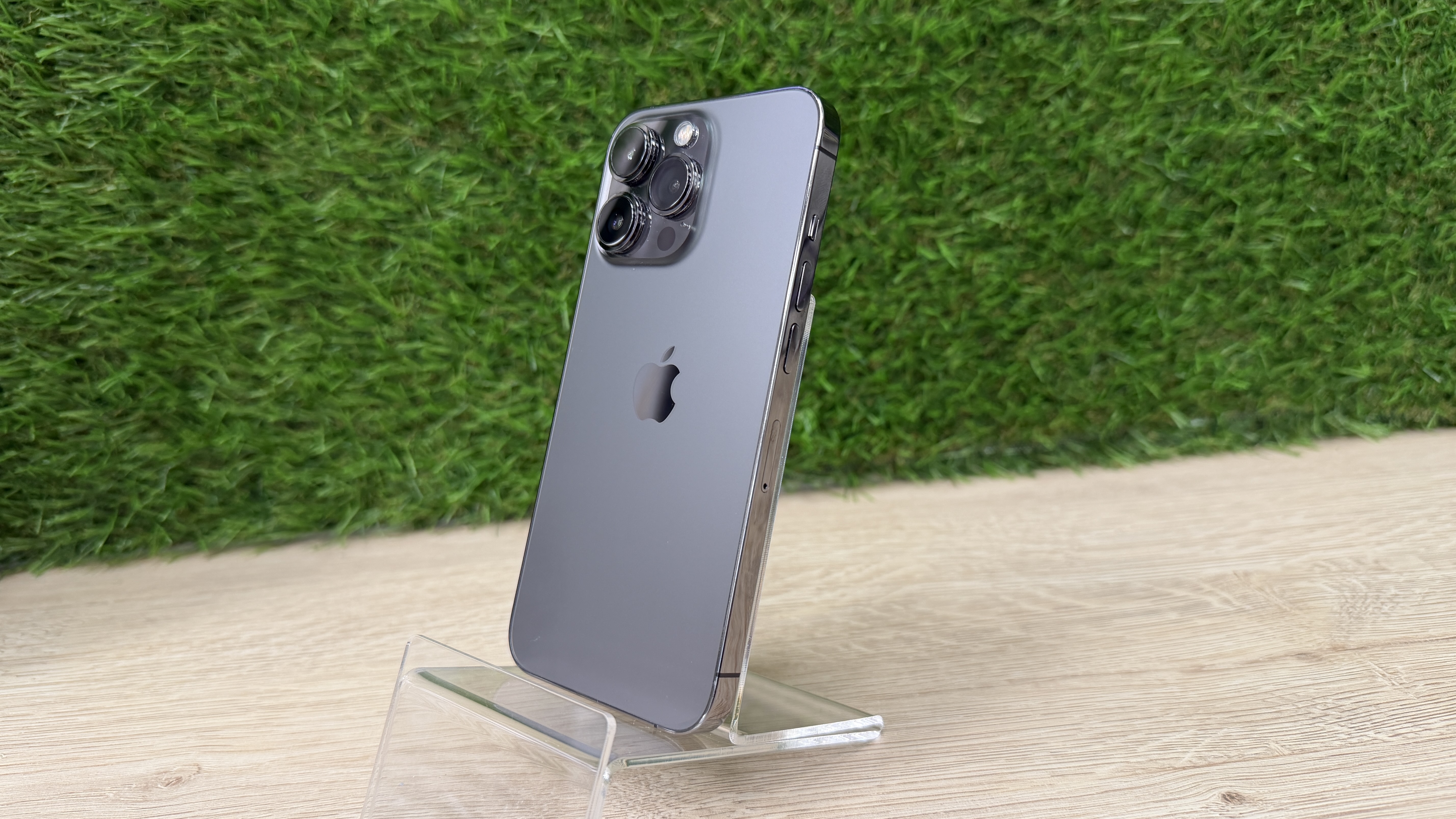 iPhone 13 Pro 128GB, Space Gray – fotka 2